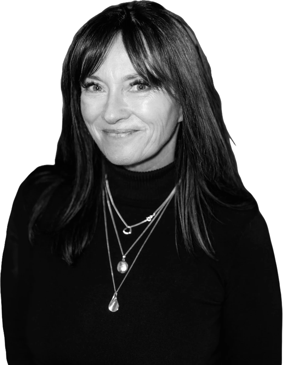 Sophie Taylor - Holmes Noble